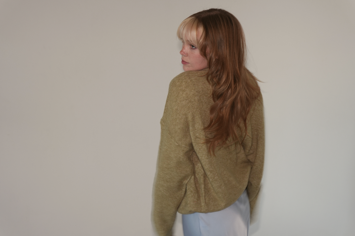 Judie Button up Cardigan in Olive Green