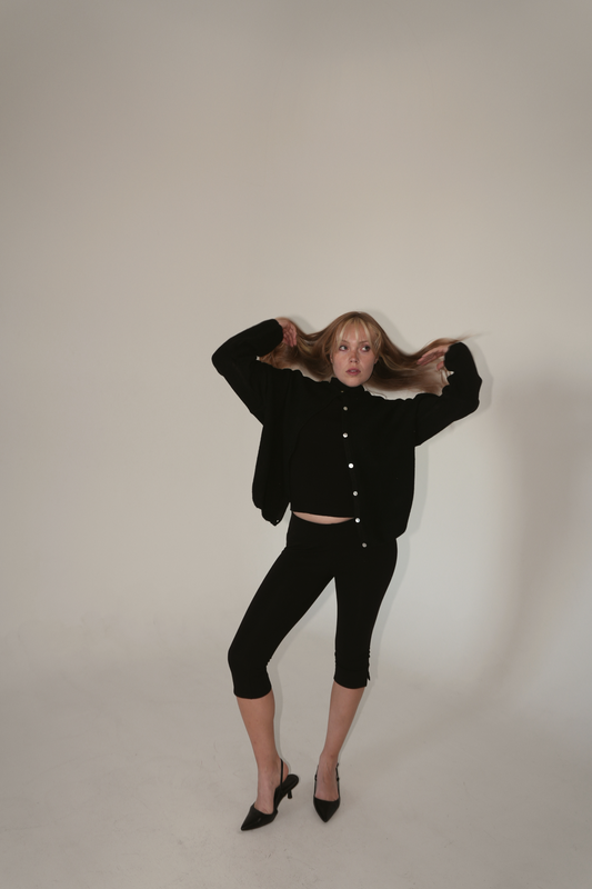 Judie Button up Cardigan in Black