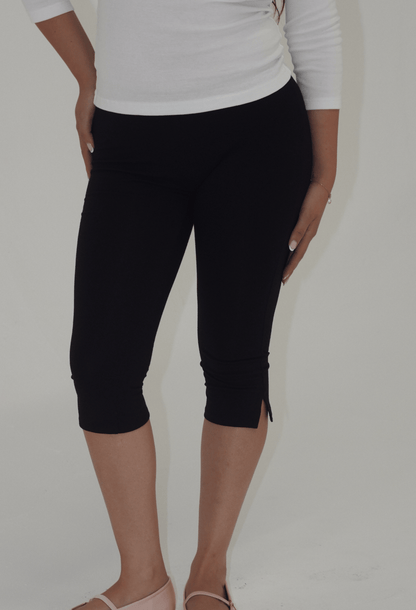 Liv Knit Capri Pants
