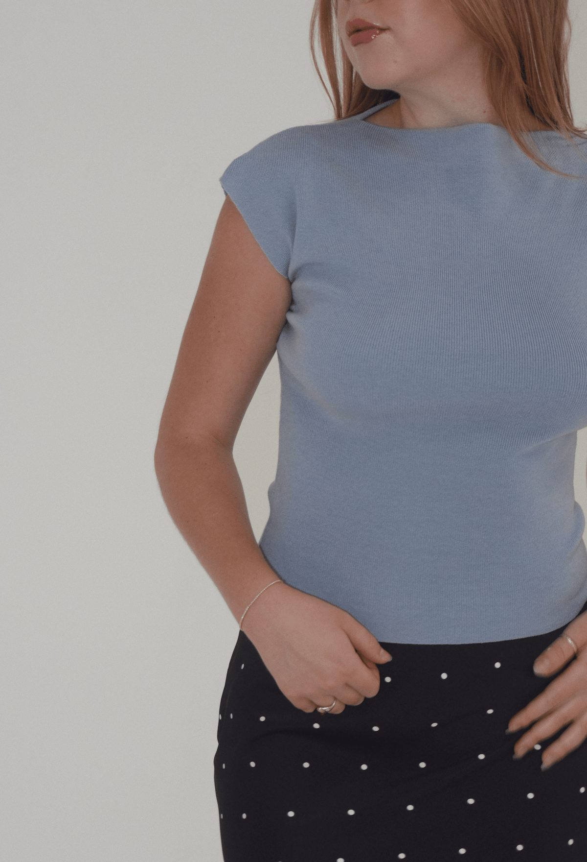 Lori Sleeveless Boatneck Top in Blue