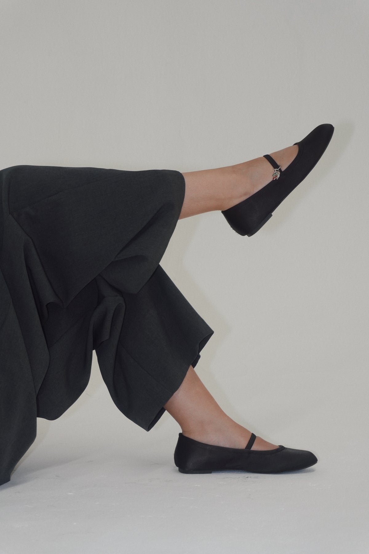 Black Ballerina Flat
