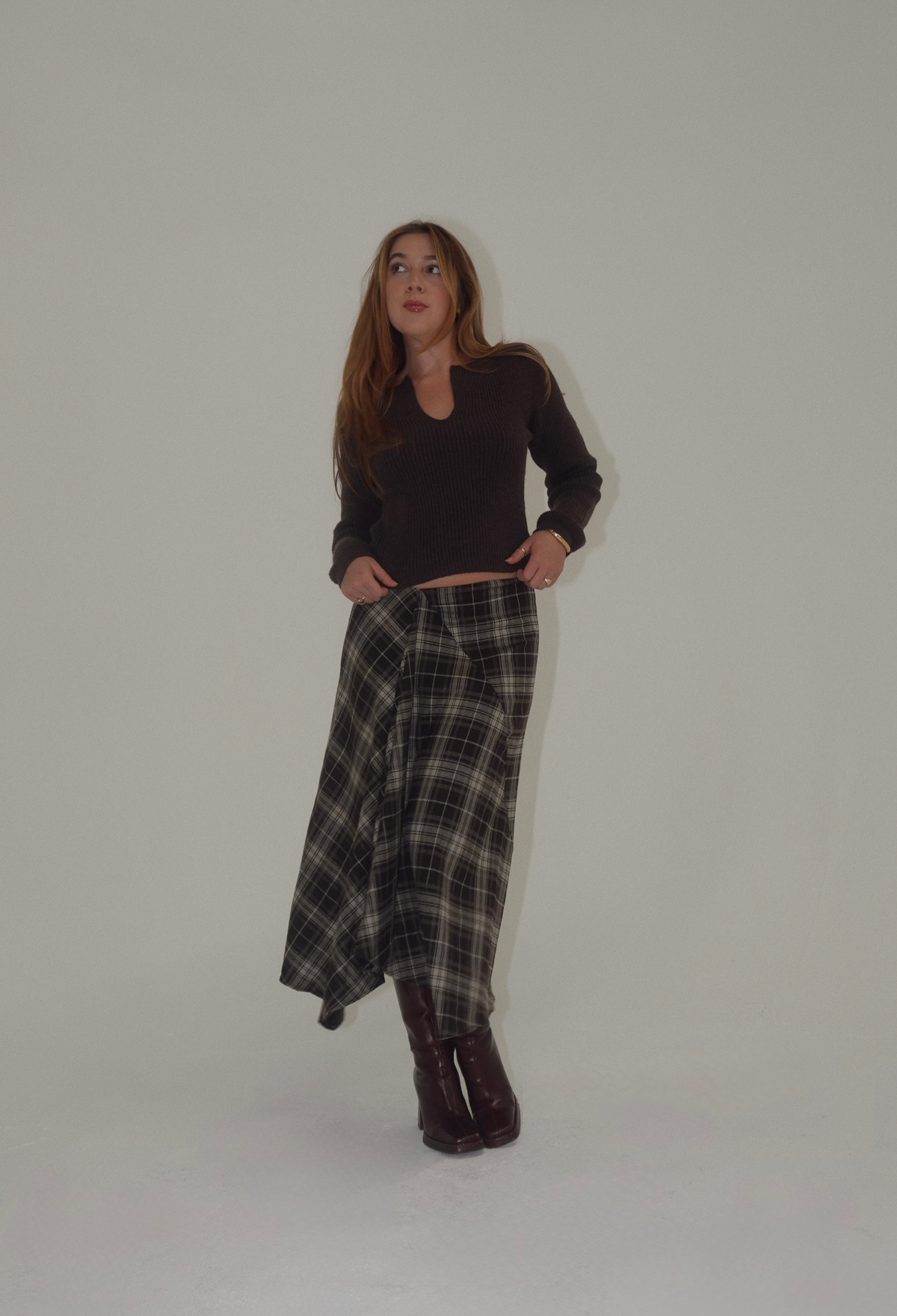 Willow Knit V Neck Sweater